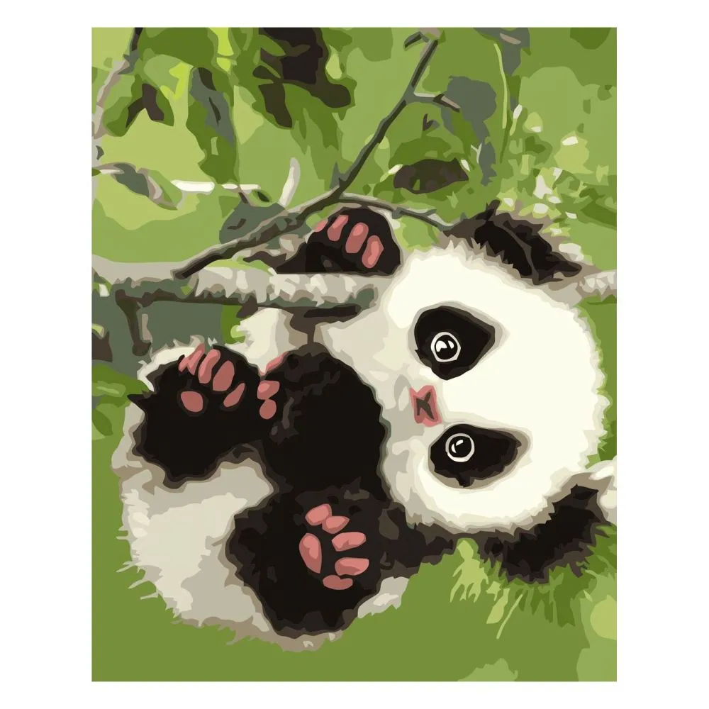 Картина за номерами Strateg ПРЕМІУМ Маленька панда на гілці з лаком та рівнем розміром 30х40 см SV-0081