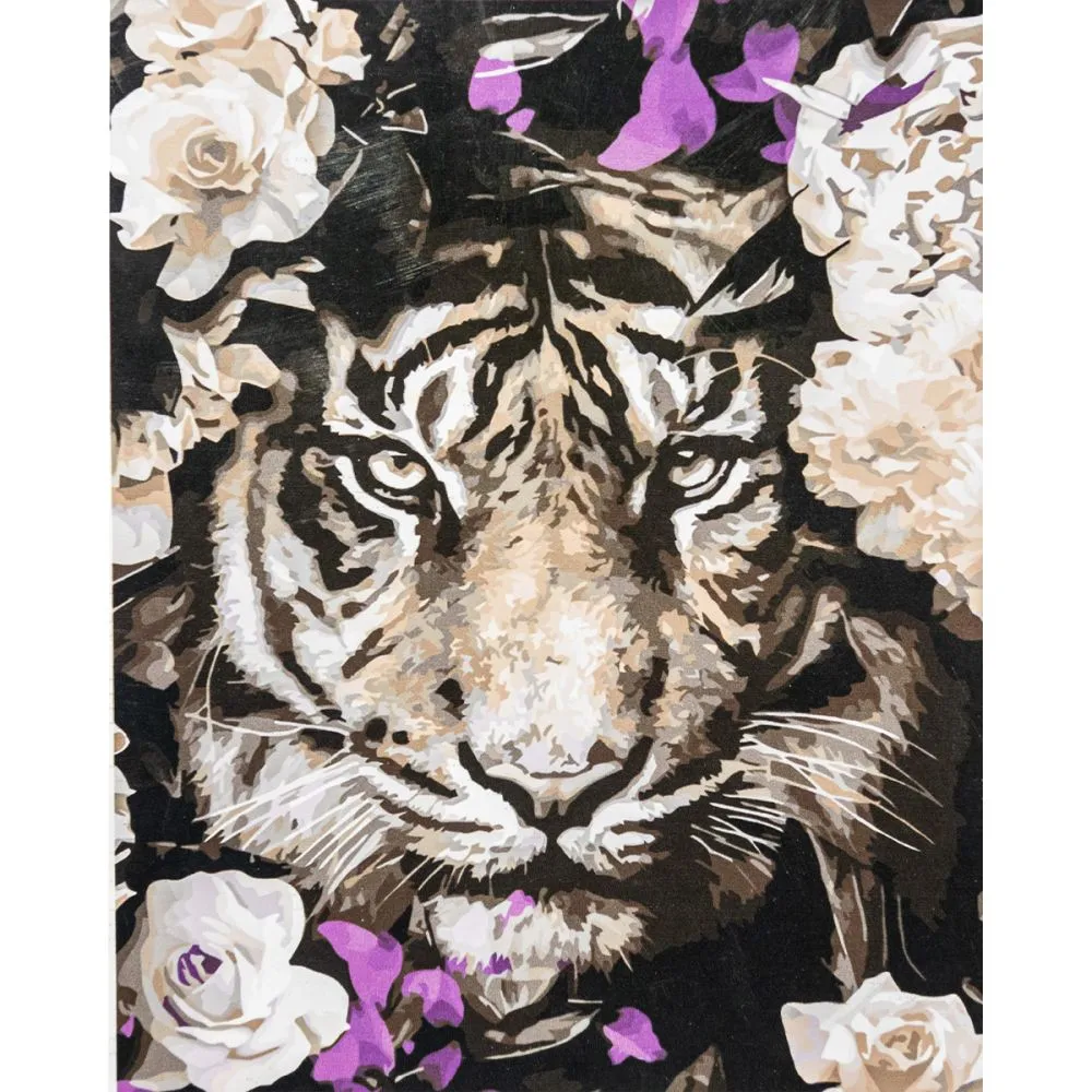 Картина за номерами Strateg ПРЕМІУМ Тигр у квітах з лаком розміром 40х50 см VA-3369