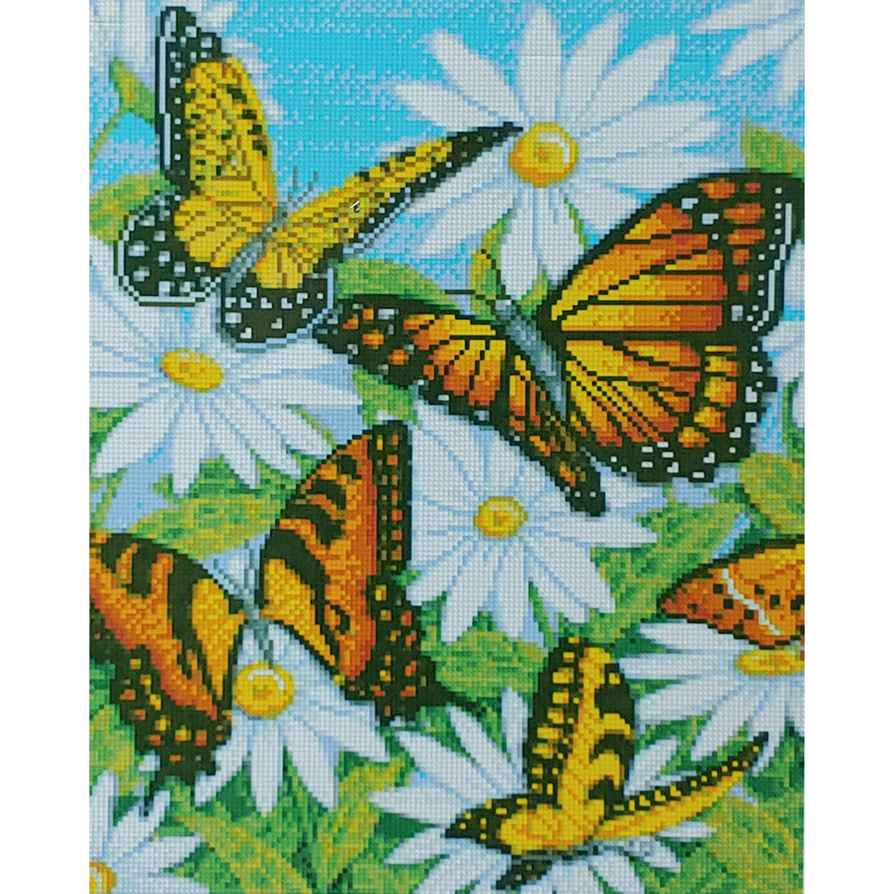 Алмазна мозаїка Strateg ПРЕМІУМ Метелики в ромашках розміром 40х50 см (D0021)
