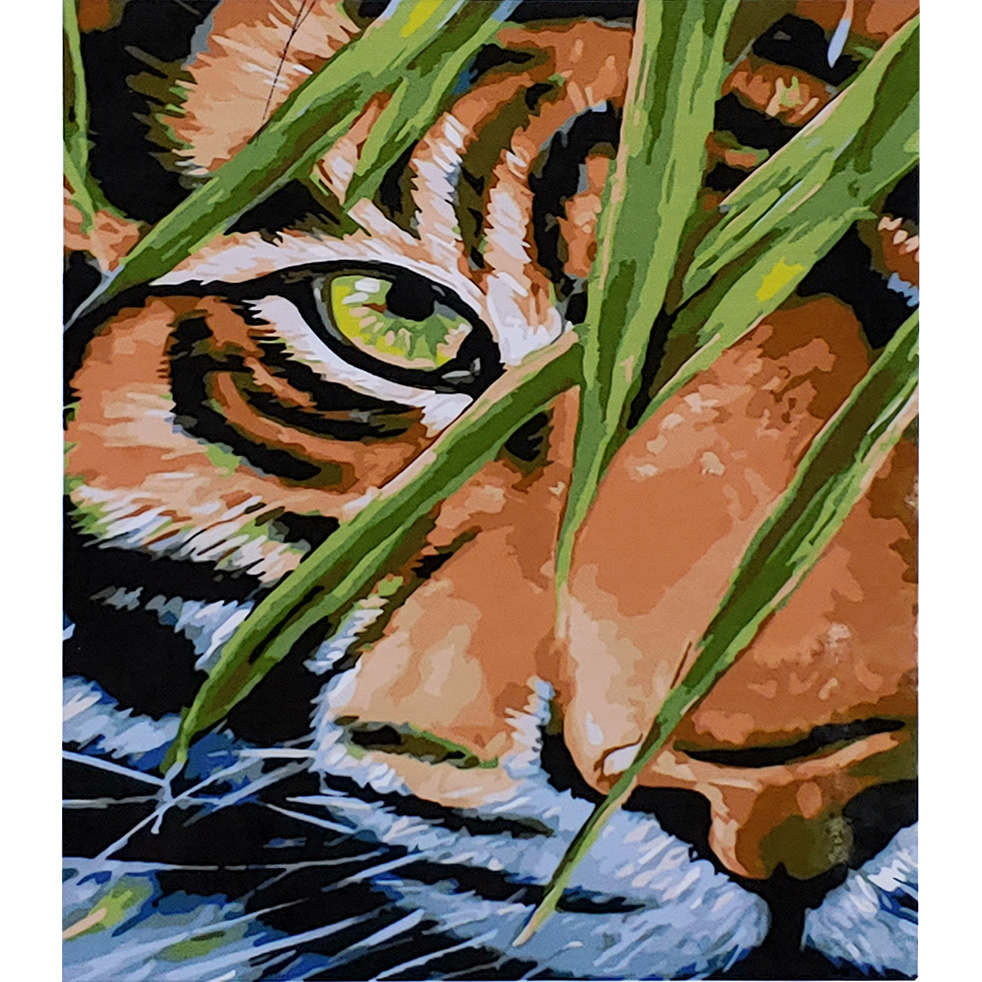 Картина за номерами Strateg ПРЕМІУМ Тигр у листі з лаком розміром 30х40 см (SS-6474)