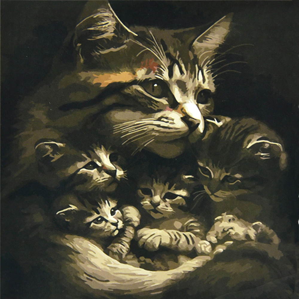 Картина за номерами Strateg   Кішка з котенятами розміром 50х50 см (AA006)